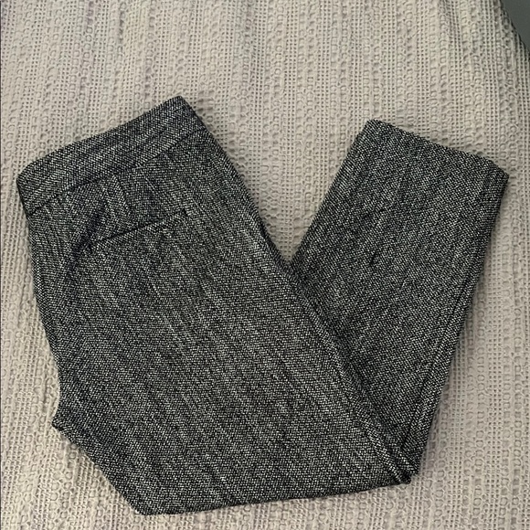 Ann Taylor - Petite Ankle Pant - Devin Fit - Picture 2 of 11